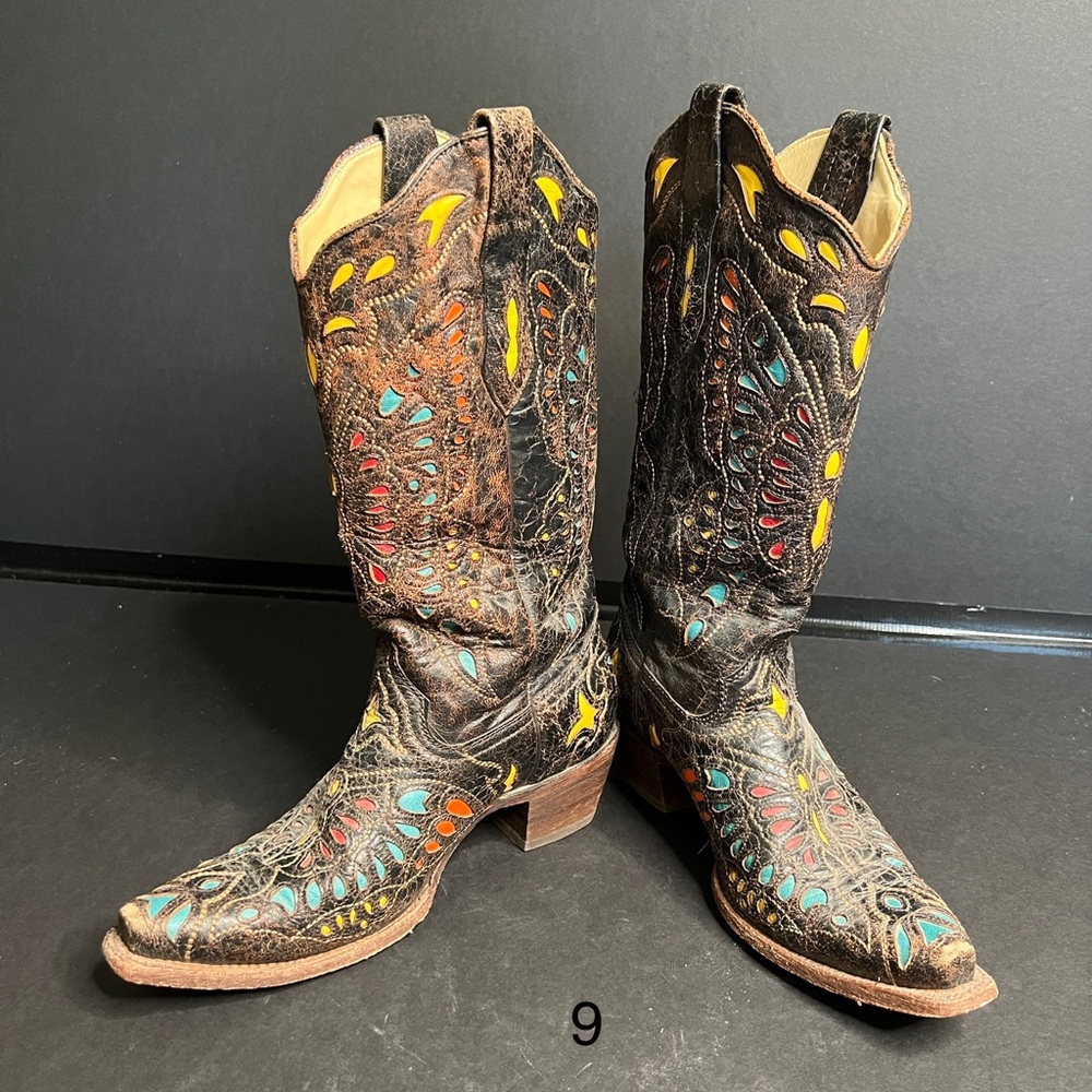 Western boots with butterfly pattern